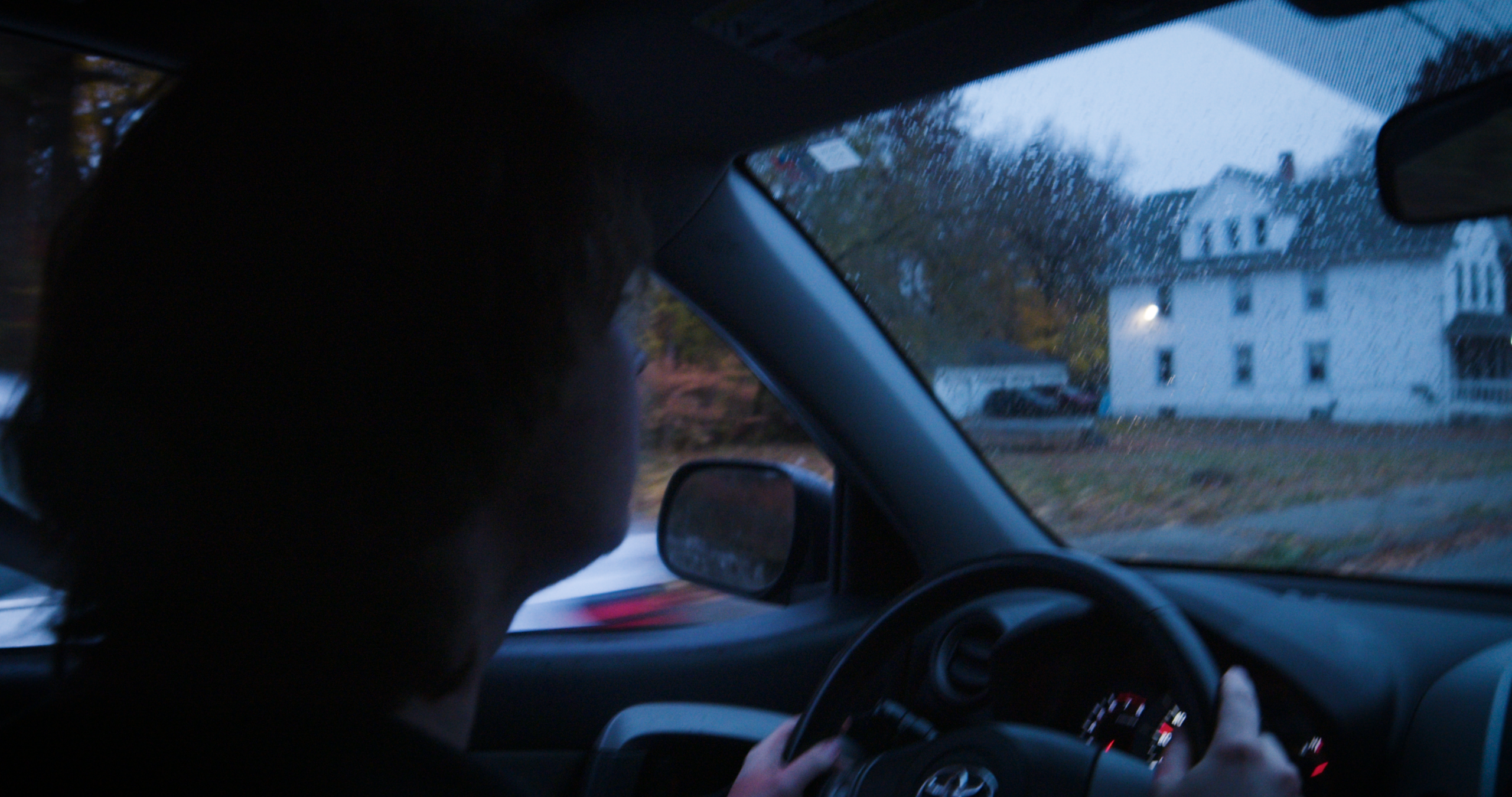 MASTER.00_01_23_15.Still037