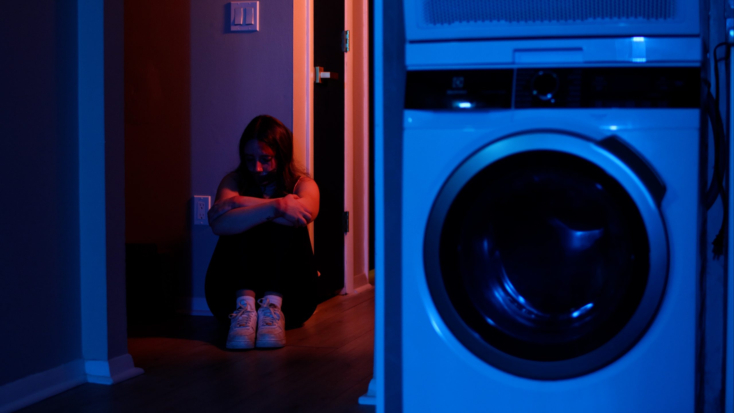 assembly rough.00_07_12_13.Still022